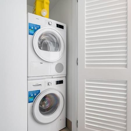 Chic Urban Stylish 1Br Condo In Dt فانكوفر المظهر الخارجي الصورة