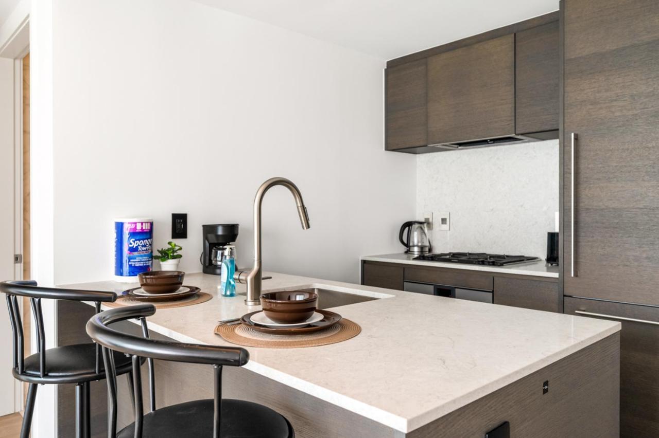 Chic Urban Stylish 1Br Condo In Dt فانكوفر المظهر الخارجي الصورة
